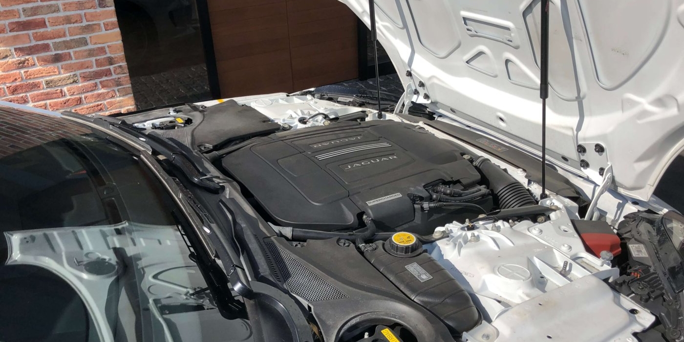ジャガー Fタイプコンバーチブル V8 S
